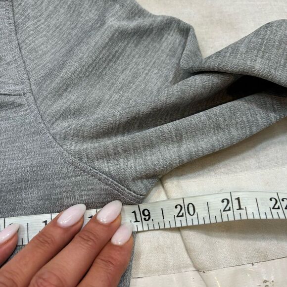 Ladies Grey Avia Brand Hoodie Sweatshirt Size Medium - Picture 10 of 13